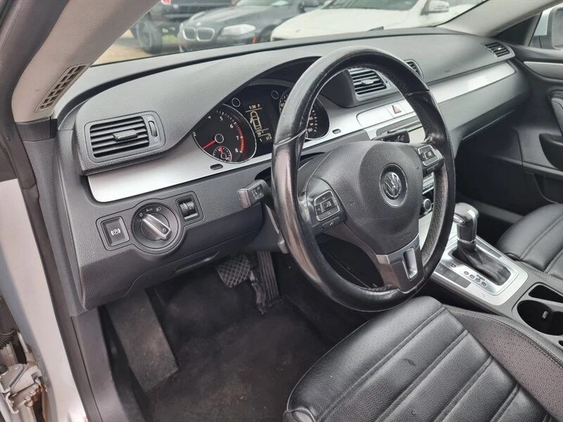 2011 Volkswagen CC - Image 9 of 20