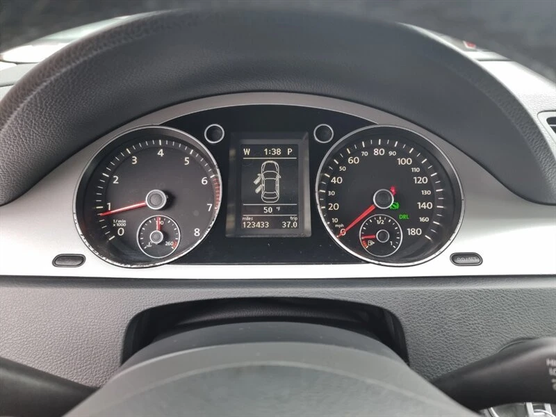 2011 Volkswagen CC - Image 12 of 20