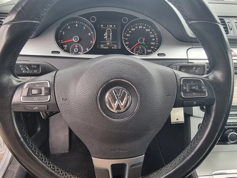 2011 Volkswagen CC - Image 11 of 20