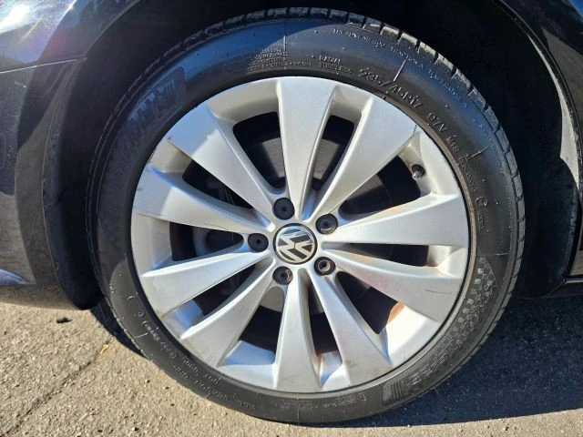 2011 Volkswagen CC - Image 12 of 21