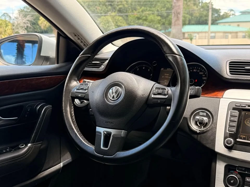 2011 Volkswagen CC - Image 14 of 20