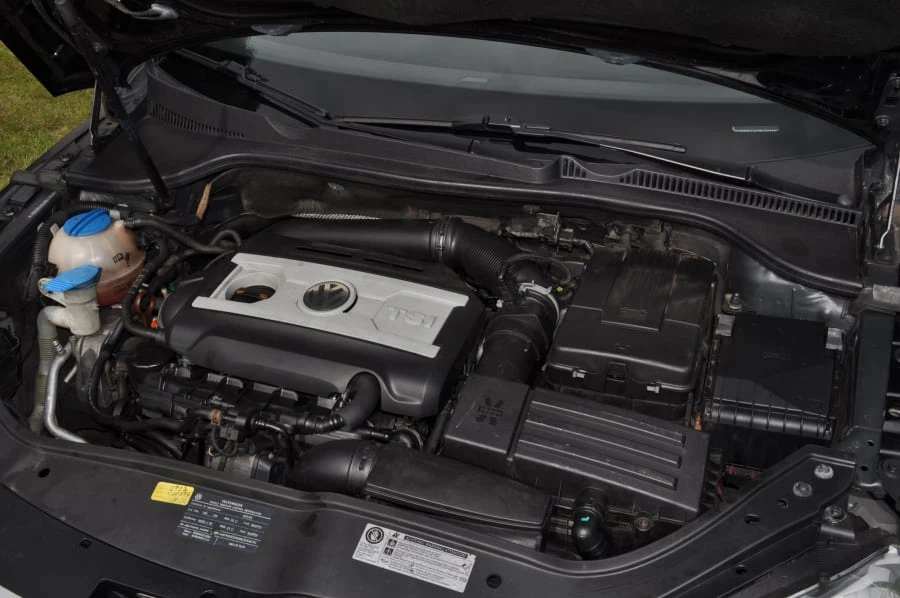 2011 Volkswagen Eos - Image 6 of 11