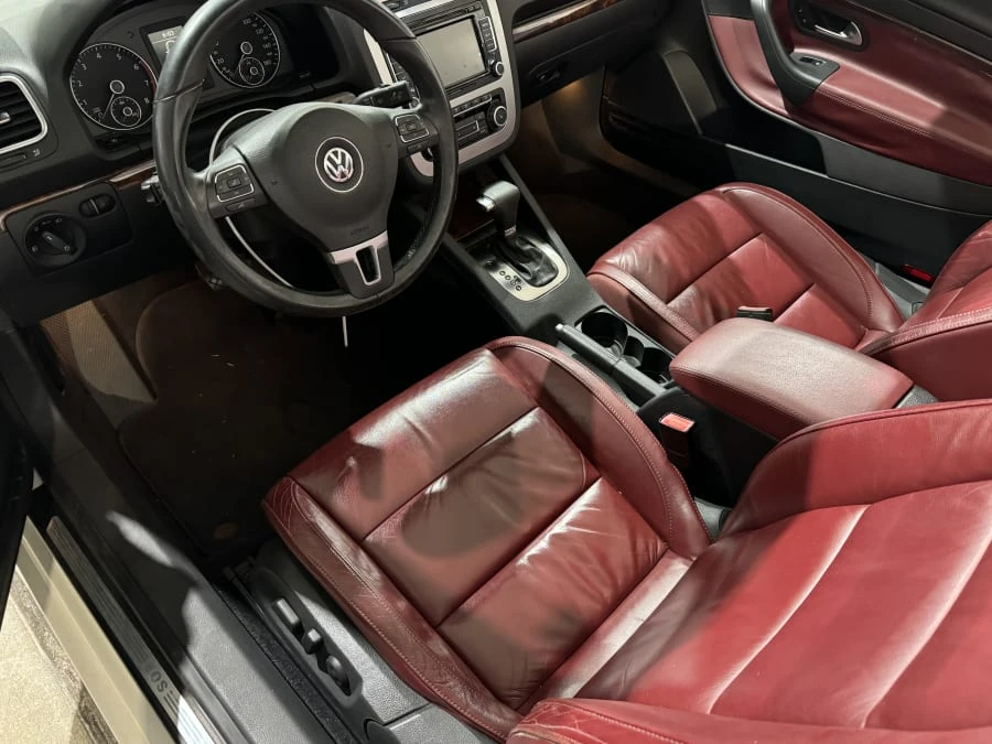 2011 Volkswagen Eos - Image 4 of 8