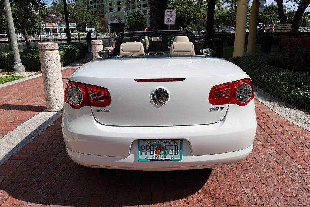 2011 Volkswagen Eos - Image 20 of 21