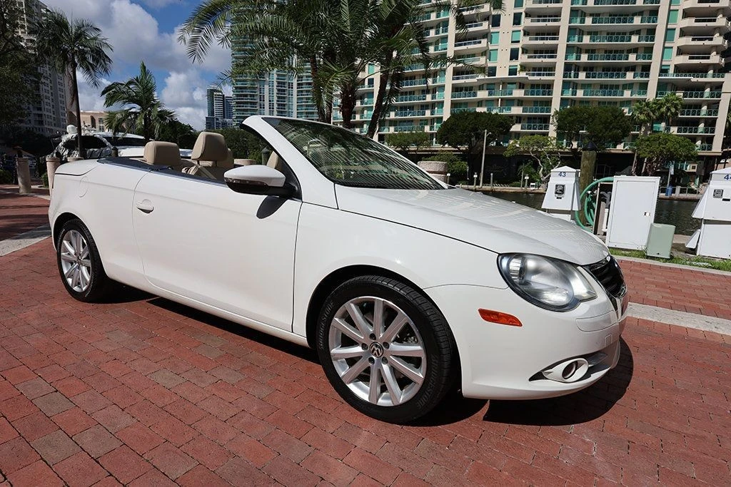 2011 Volkswagen Eos - Image 13 of 21