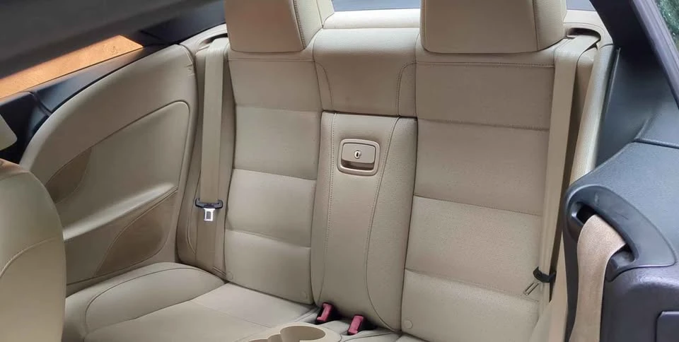2011 Volkswagen Eos - Image 8 of 13
