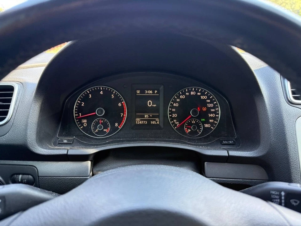 2011 Volkswagen Eos - Image 10 of 21