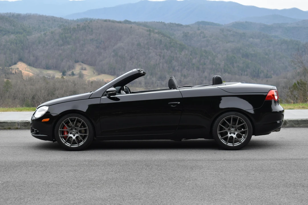 2011 Volkswagen Eos - Image 10 of 31