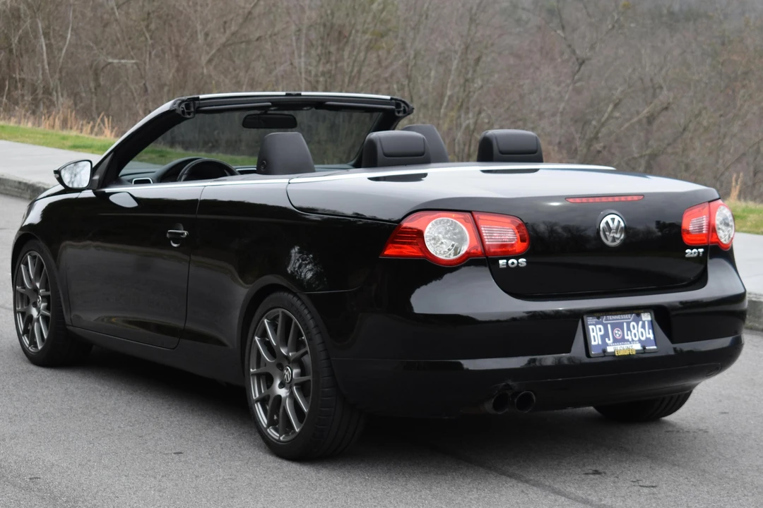 2011 Volkswagen Eos - Image 4 of 31