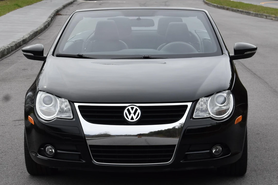 2011 Volkswagen Eos - Image 6 of 31