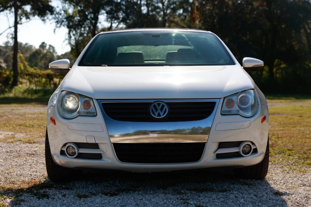 2011 Volkswagen Eos - Image 17 of 21