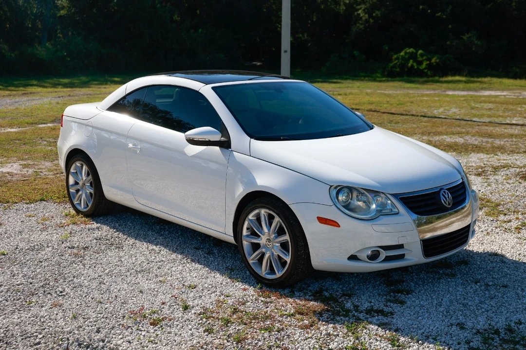 2011 Volkswagen Eos - Image 15 of 21