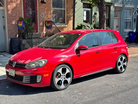 2011 Volkswagen GTI 2.0T 4 Door