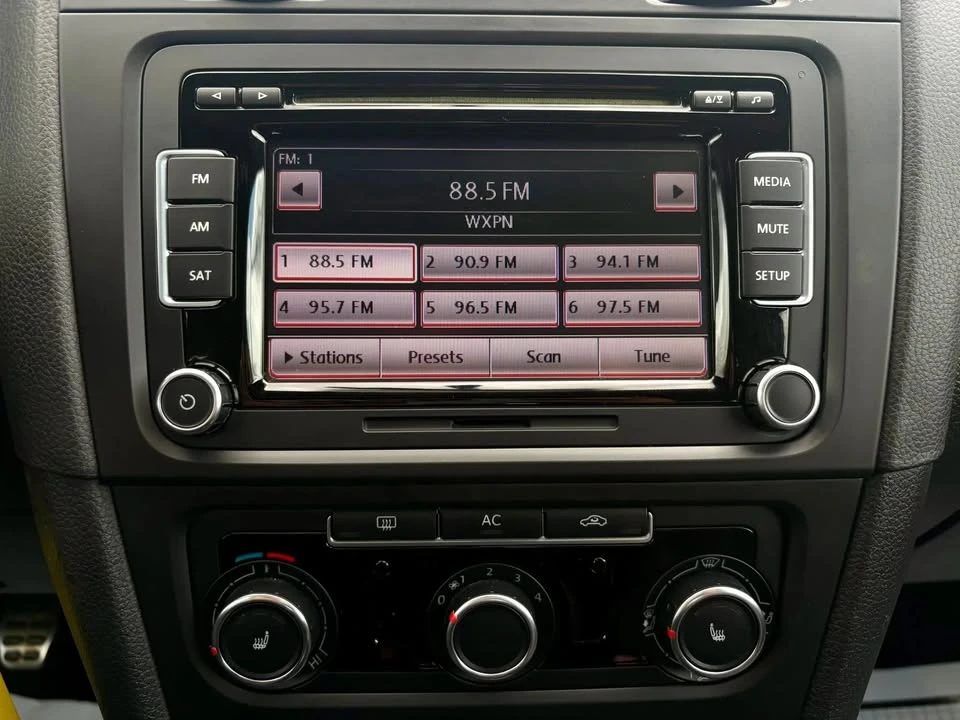 2011 Volkswagen GTI Mk6 - Image 12 of 14