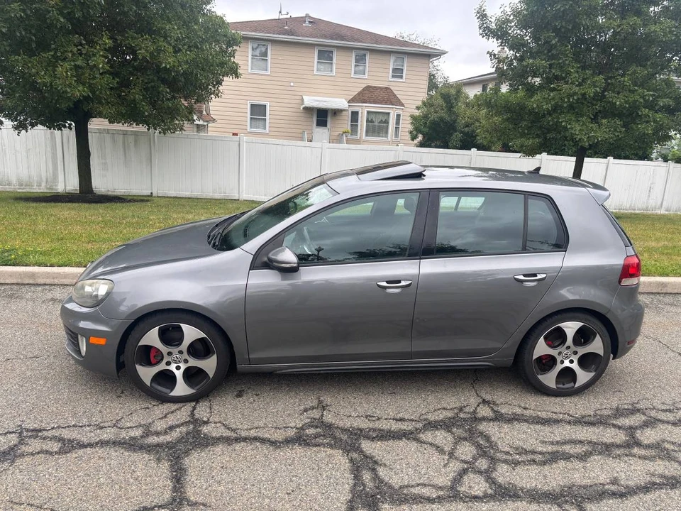 2011 Volkswagen GTI Mk6 - Image 3 of 6