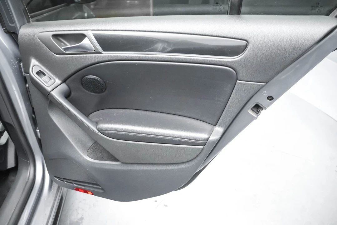 2011 Volkswagen GTI Mk6 - Image 19 of 21