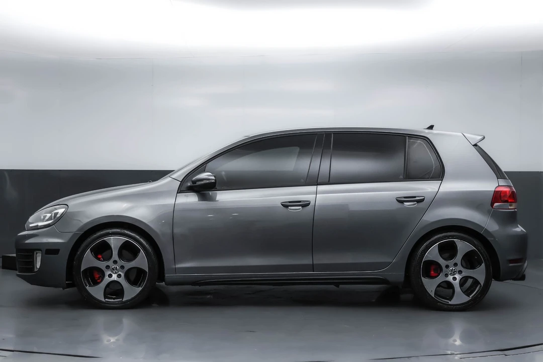 2011 Volkswagen GTI Mk6 - Image 2 of 12