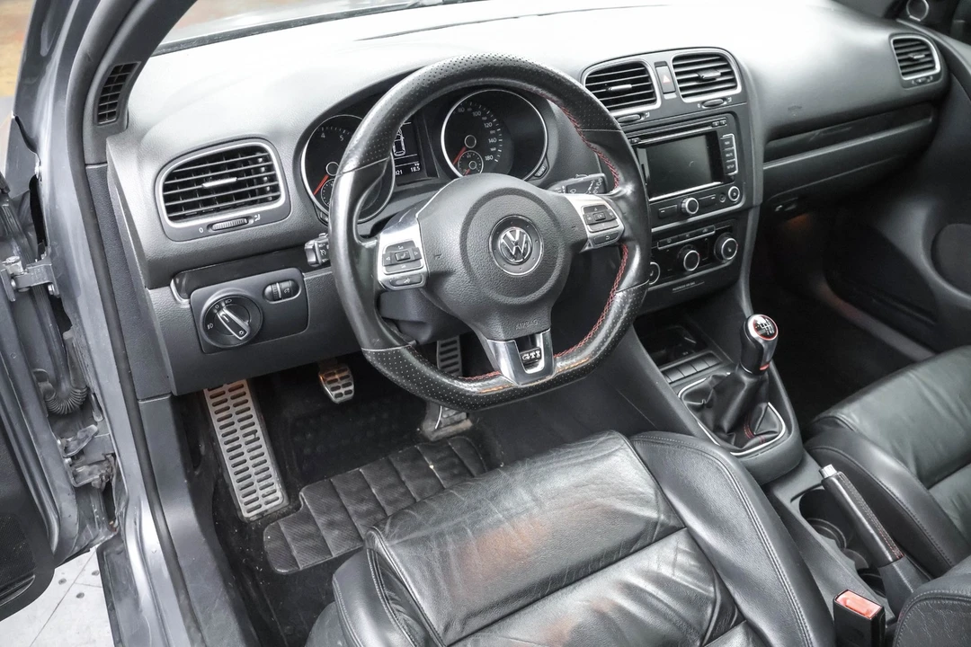 2011 Volkswagen GTI Mk6 - Image 5 of 12