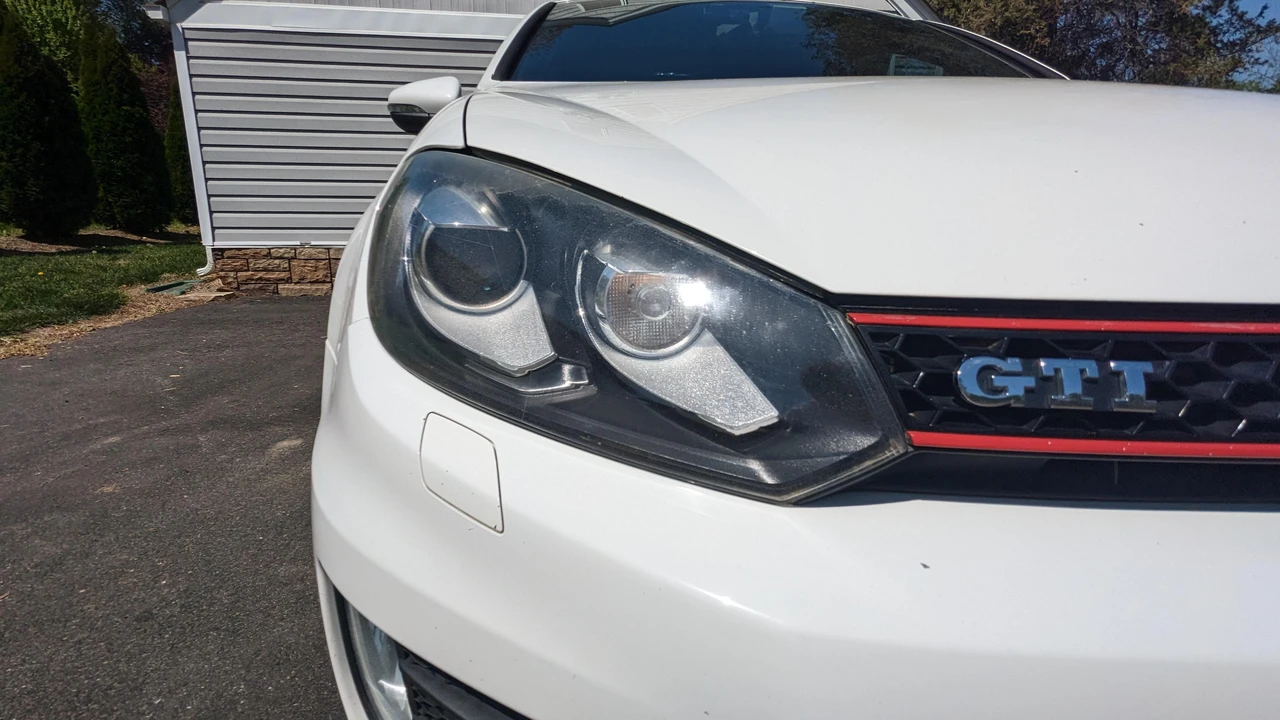 2011 Volkswagen GTI Mk6 - Image 21 of 31