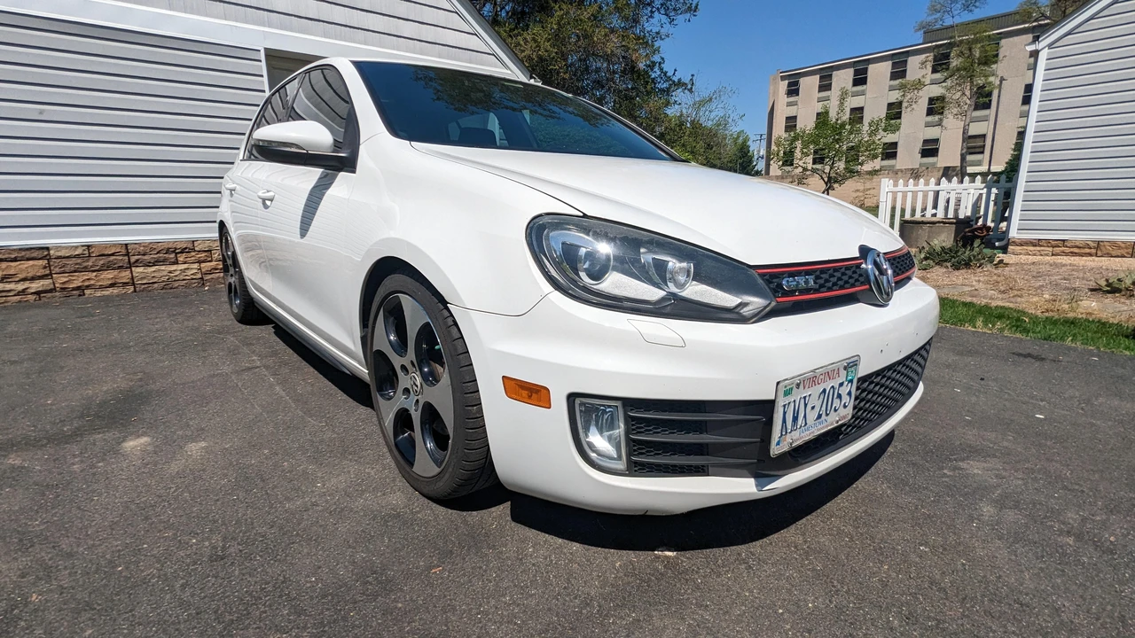 2011 Volkswagen GTI Mk6 - Image 19 of 31