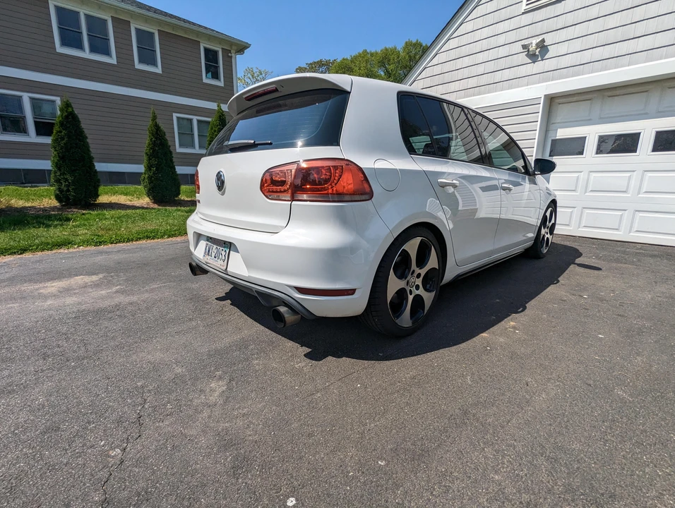 2011 Volkswagen GTI Mk6 - Image 17 of 31