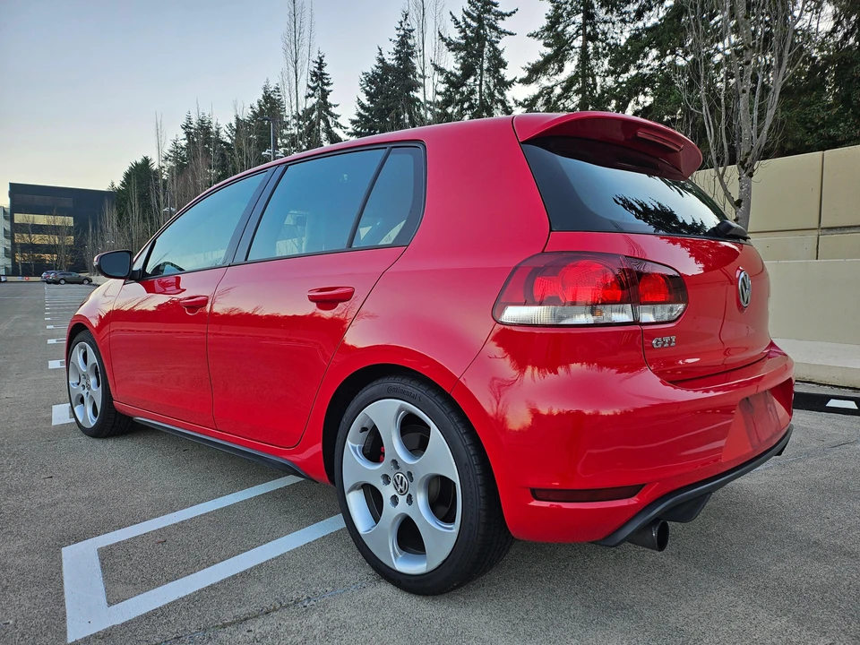 2011 Volkswagen GTI Mk6 - Image 8 of 31