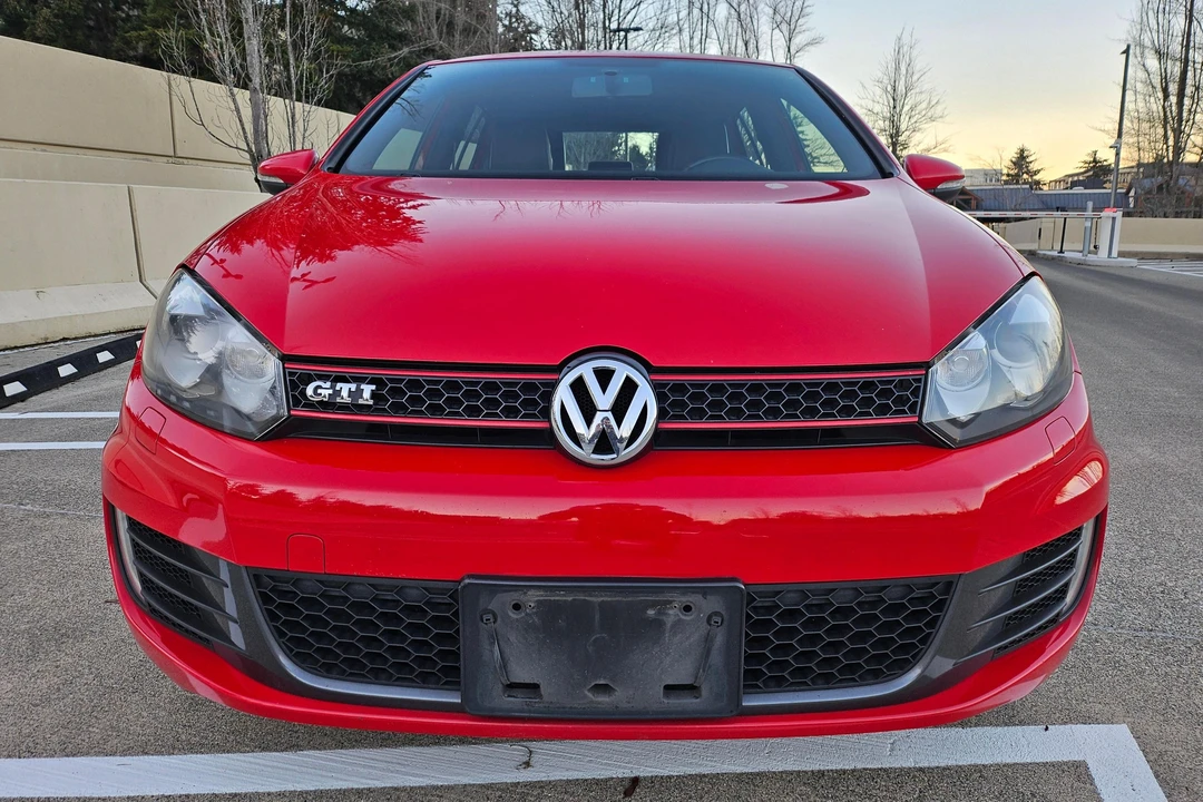 2011 Volkswagen GTI Mk6 - Image 2 of 31