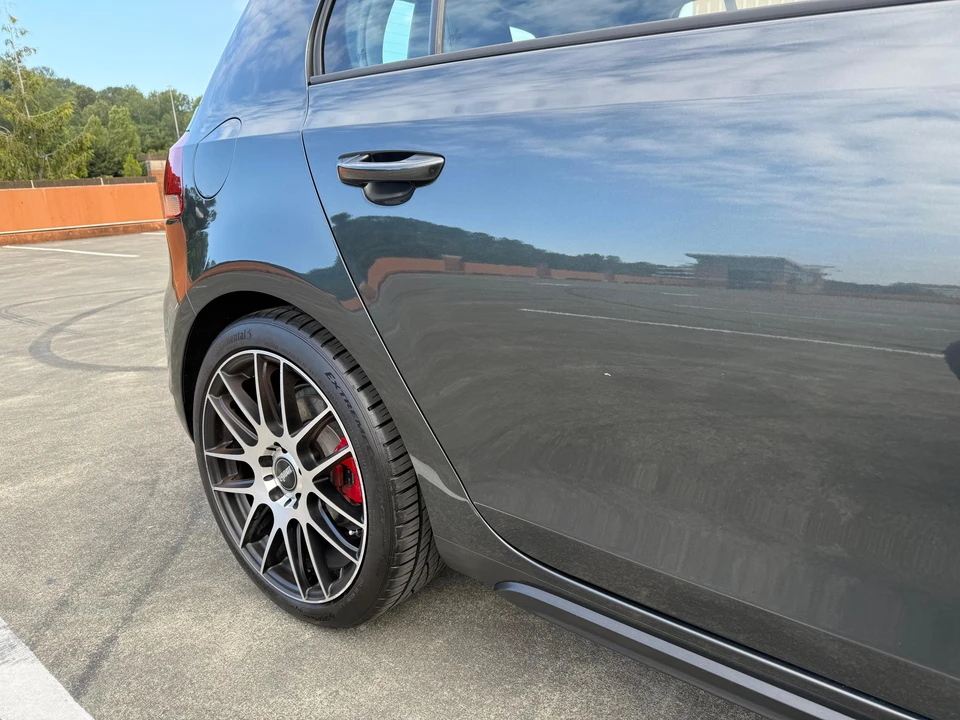 2011 Volkswagen GTI Mk6 - Image 18 of 31
