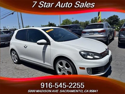 2011 Volkswagen GTI Base PZEV
