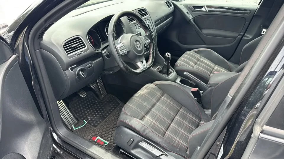 2011 Volkswagen GTI Mk6 - Image 6 of 10
