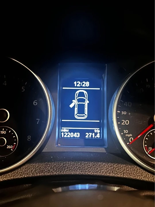 2011 Volkswagen GTI Mk6 - Image 12 of 12