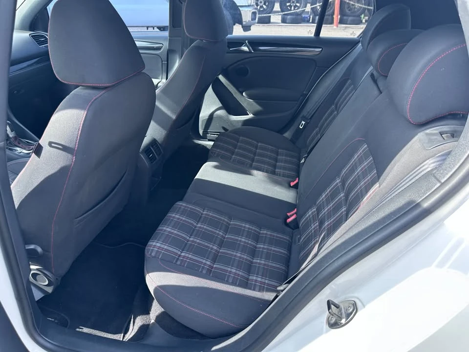 2011 Volkswagen GTI Mk6 - Image 10 of 12