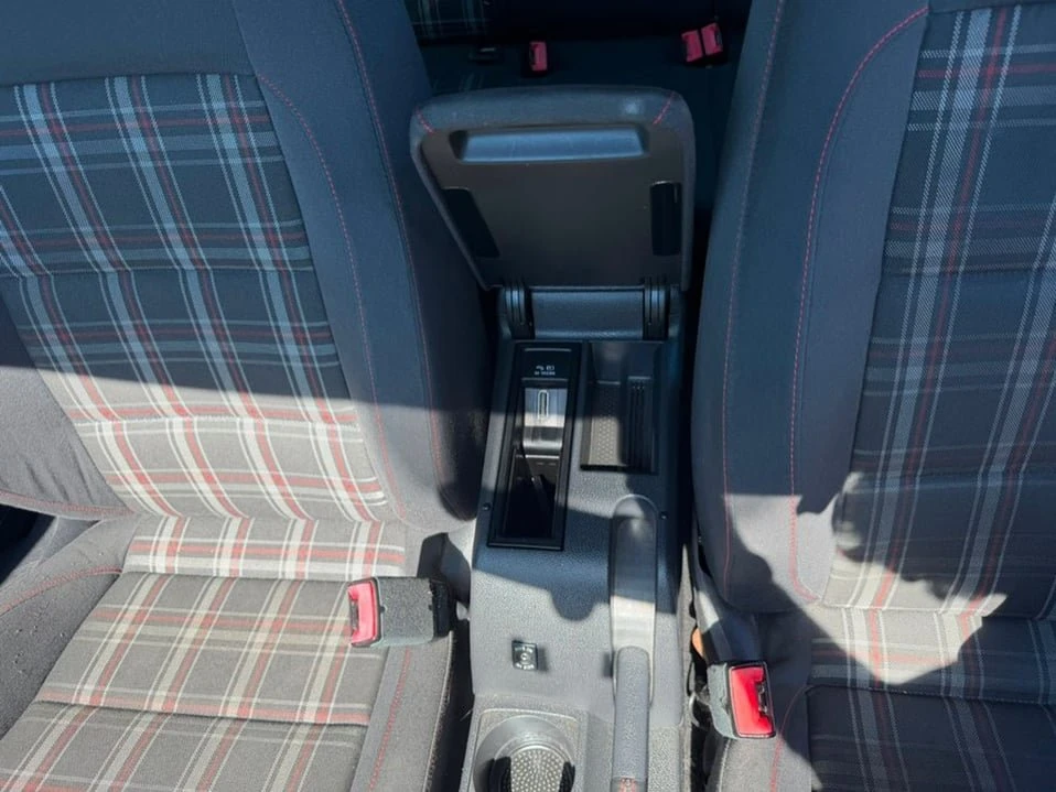 2011 Volkswagen GTI Mk6 - Image 12 of 20