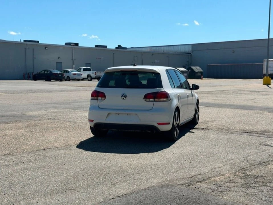 2011 Volkswagen GTI Mk6 - Image 6 of 20