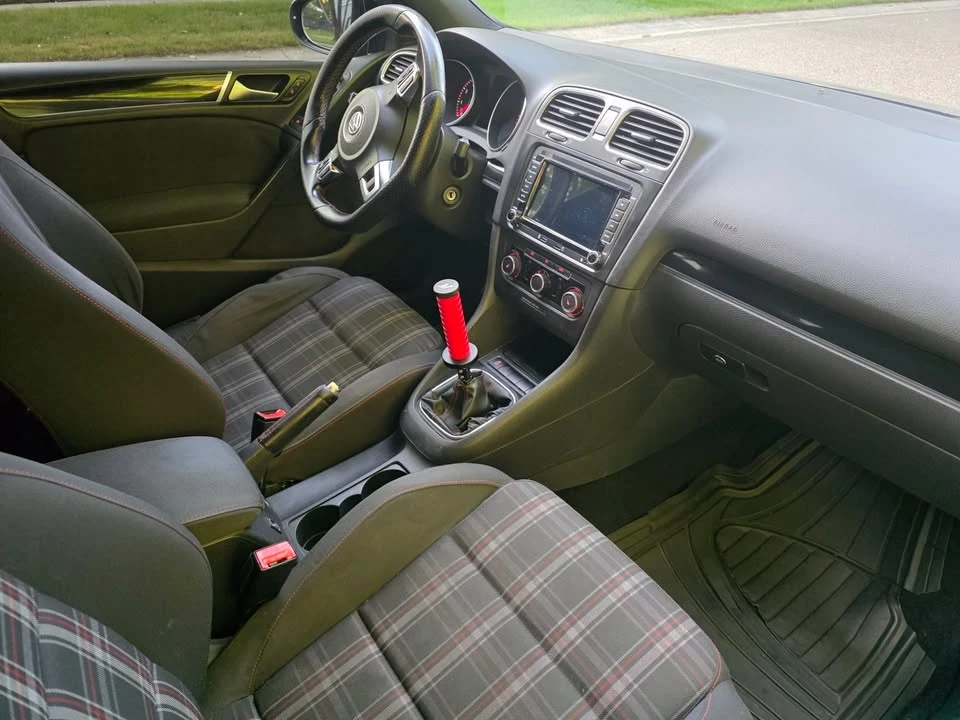 2011 Volkswagen GTI Mk6 - Image 12 of 15