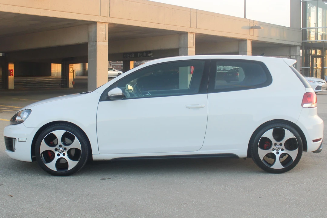 2011 Volkswagen GTI Mk6 - Image 2 of 14