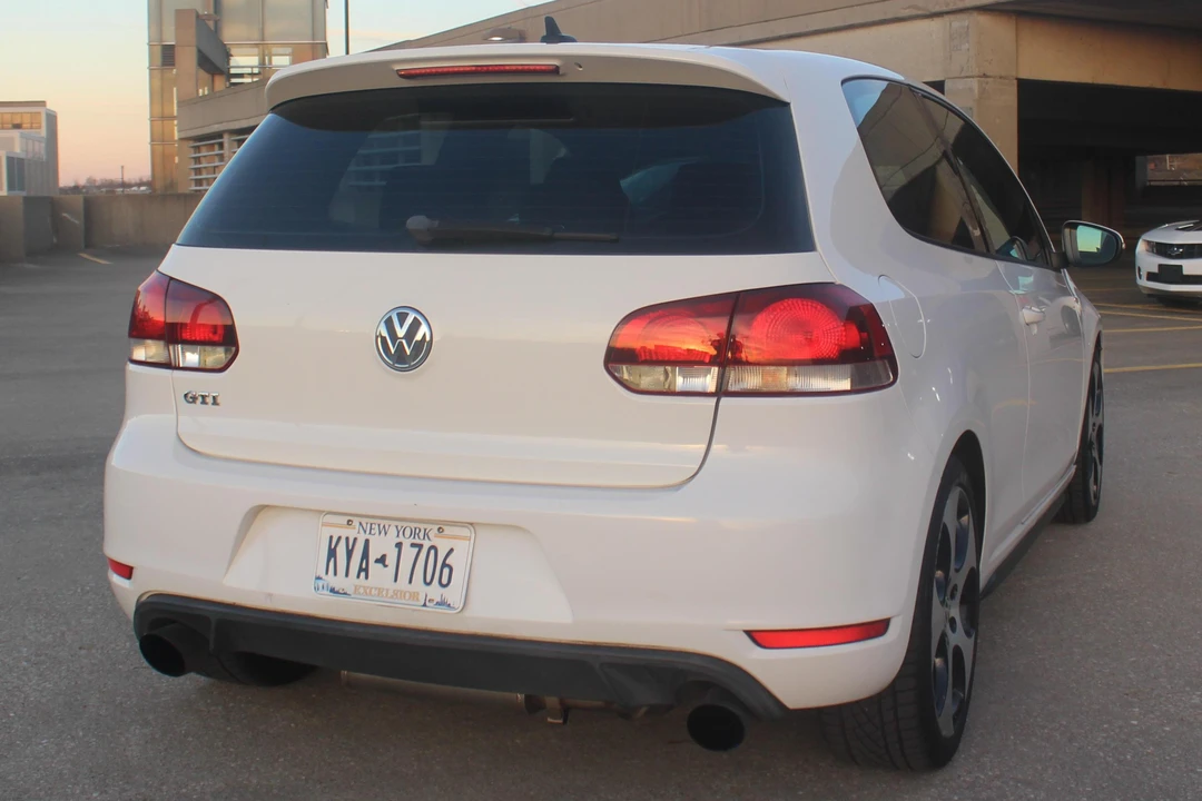 2011 Volkswagen GTI Mk6 - Image 11 of 14