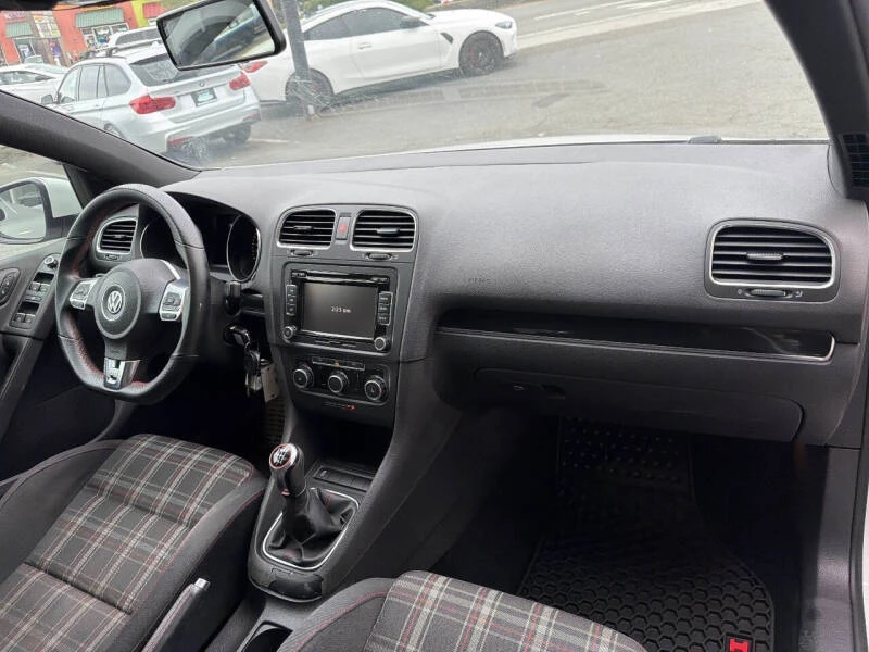 2011 Volkswagen GTI Mk6 - Image 18 of 31