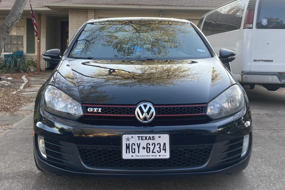 2011 Volkswagen GTI Mk6 - Image 2 of 31