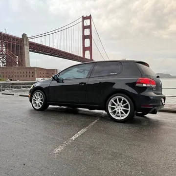 2011 Volkswagen Golf 2.5L Hatchback