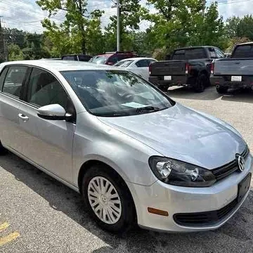 2011 Volkswagen Golf 2.5L Hatchback