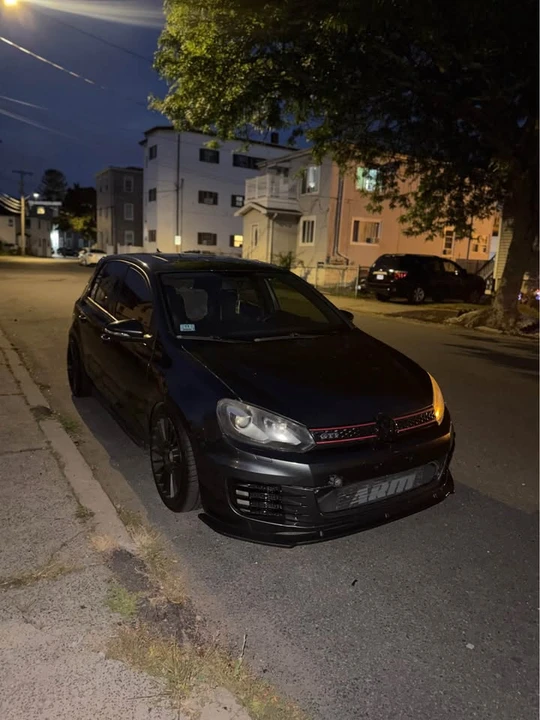 2011 Volkswagen GTI Mk6 - Image 4 of 6