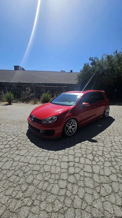 2011 Volkswagen GTI Mk6 - Image 6 of 7