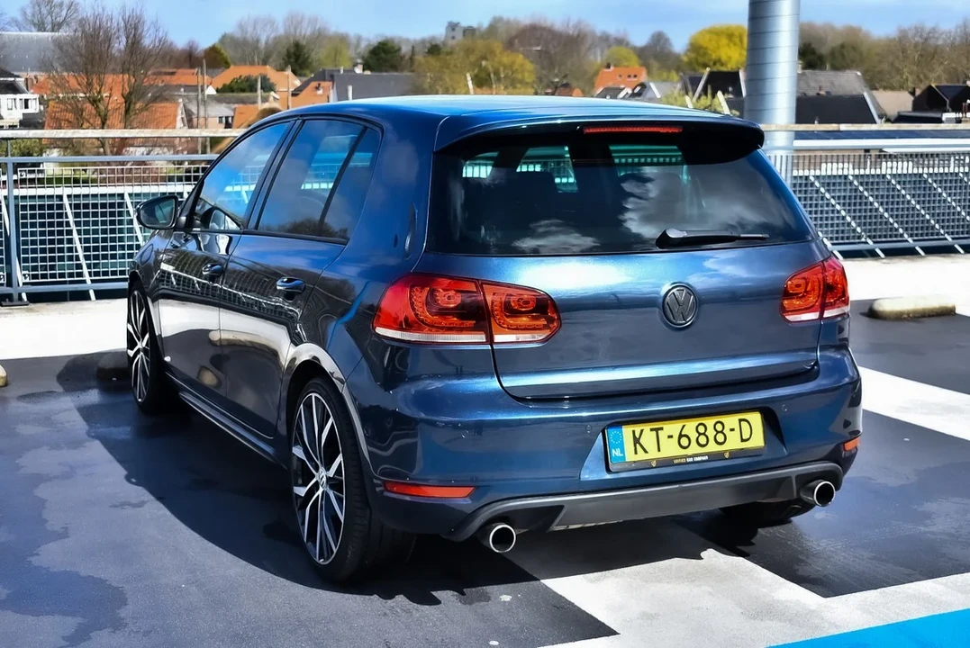 2011 Volkswagen GTI Mk6 - Image 18 of 31
