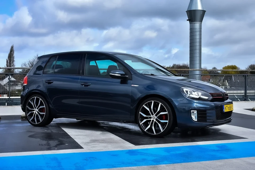 2011 Volkswagen GTI Mk6 - Image 11 of 31
