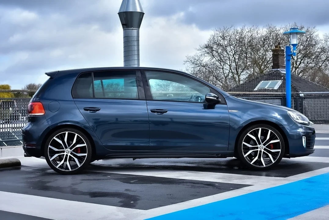 2011 Volkswagen GTI Mk6 - Image 12 of 31