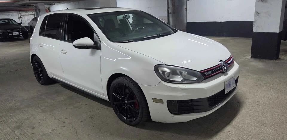 2011 Volkswagen GTI Mk6 - Image 2 of 10