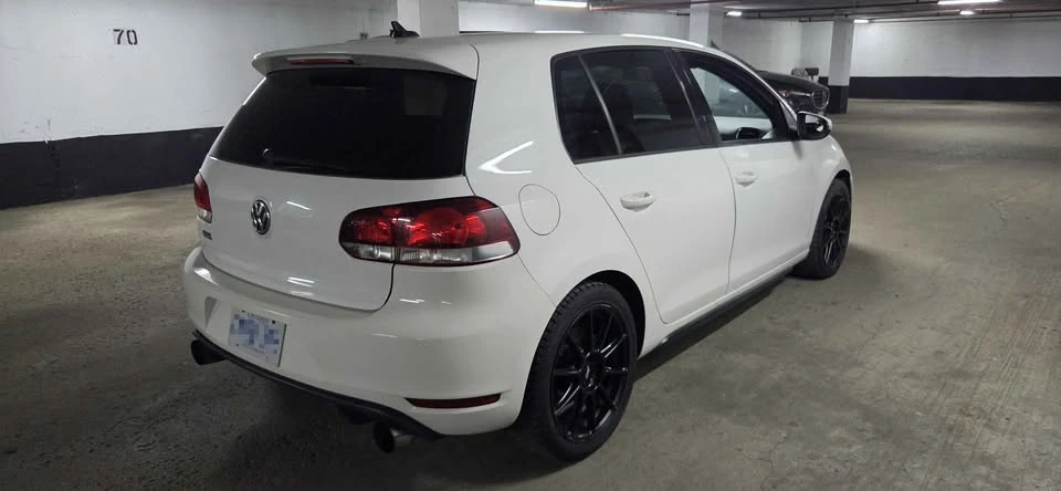 2011 Volkswagen GTI Mk6 - Image 6 of 10
