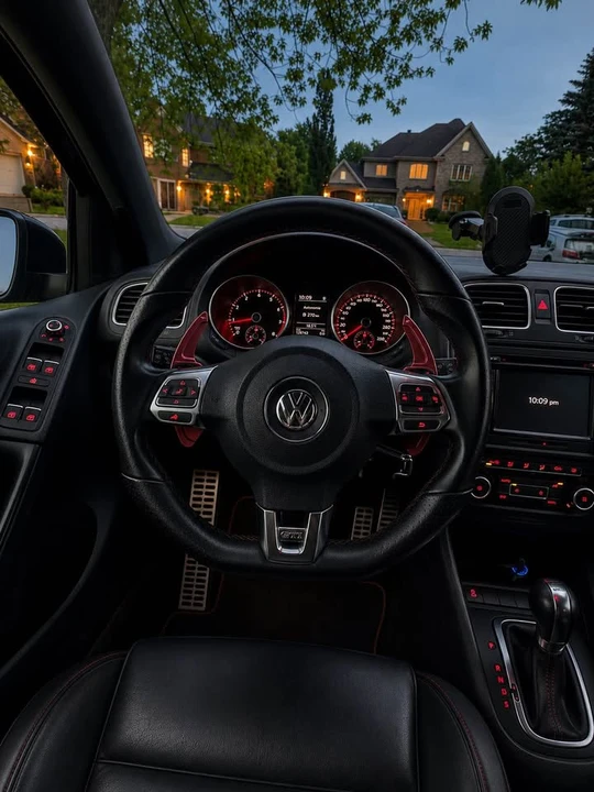 2011 Volkswagen GTI Mk6 - Image 9 of 9