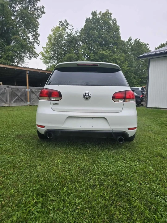 2011 Volkswagen GTI Mk6 - Image 3 of 11